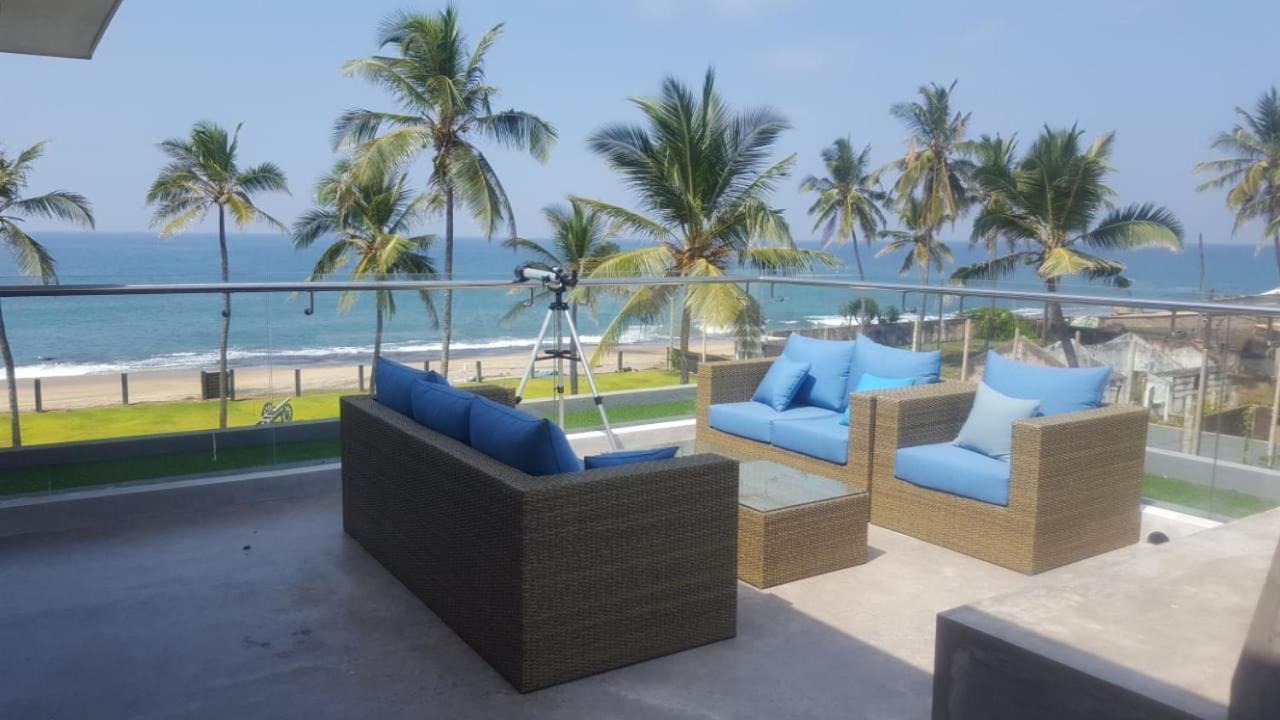 The Lighthouse Negombo Hotell Exteriör bild